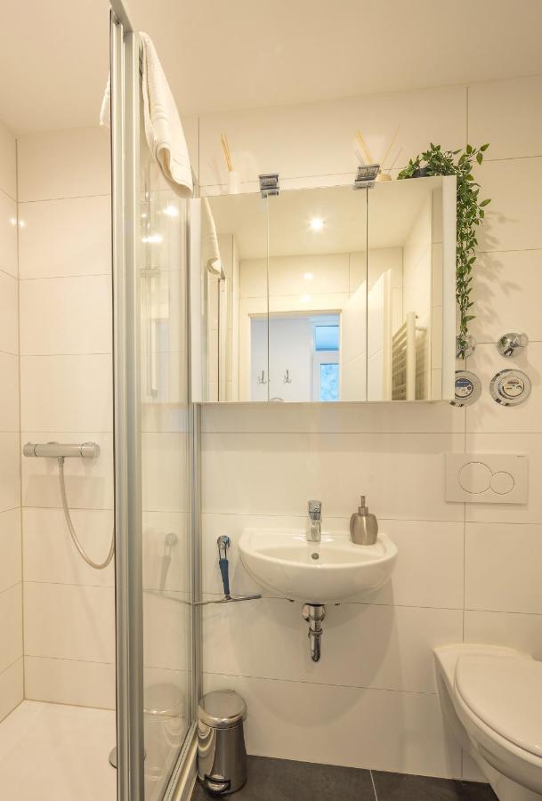 Sweethome - Business Apartment Mit Kuche Und Balkon München Buitenkant foto